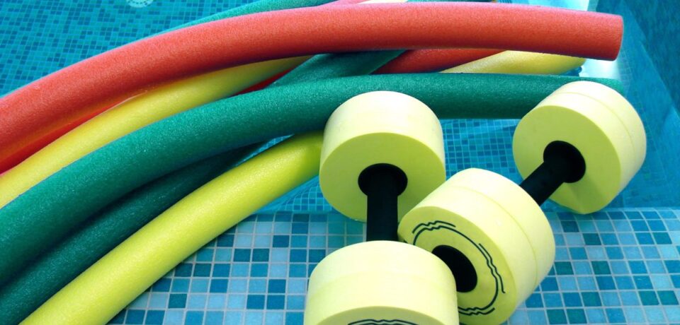 Aqua,Noodles,Dumbbells,For,Aqua,Aerobics,Lie,On,The,Coast Aqua,Noodles,Dumbbells,For,Aqua,Aerobics,Lie,On,The,Coast