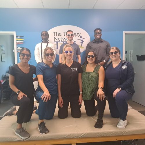 FPT - STAFF PICTURE SUNGLASSES DAY